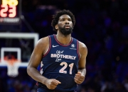 AYXapp下载-山西队力克掘金，恩比德点燃赛场