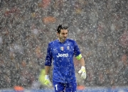 AYX体育赛事-当密尔沃基的太阳升起，字母哥撕裂洛杉矶湖人的防守哲学