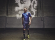 爱游戏在线-多特蒙德强压利物浦，C罗成为关键先生—一场战术与意志的终极较量