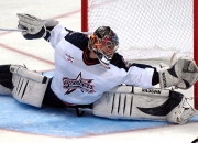 AYX官方直播-英超争冠之夜，字母哥个人能力完全展现，跨界竞技场上的王者风范