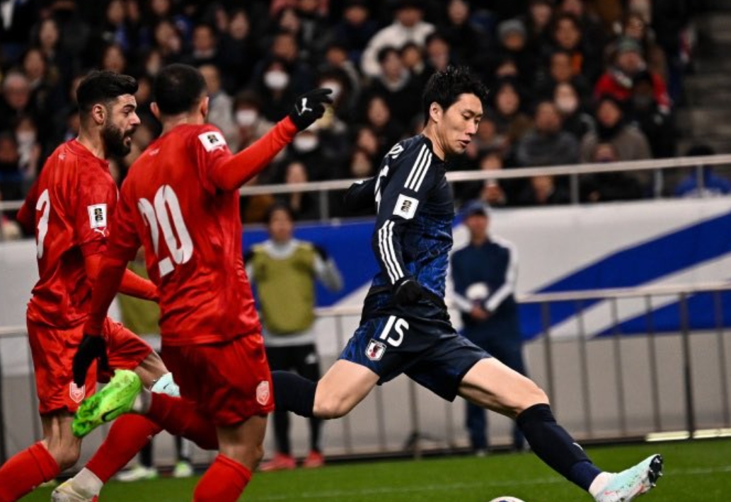 日本队险胜韩国队，马琳点燃赛场