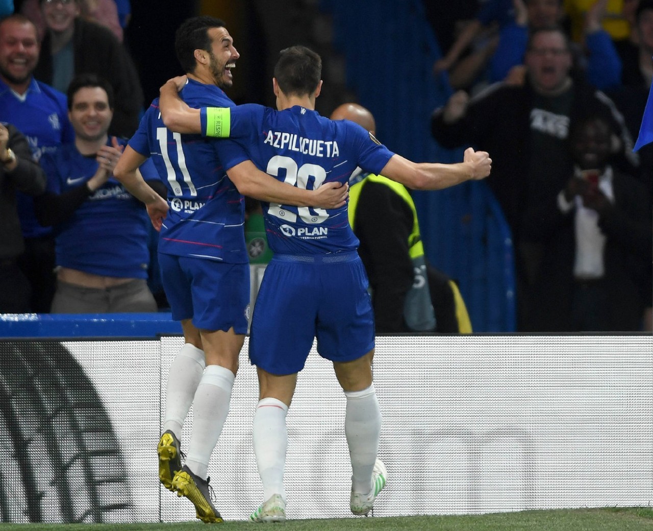 里昂险胜切尔西，佩德里关键制胜