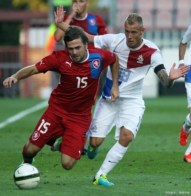 梅斯队惨败，危机四伏急需改变形势