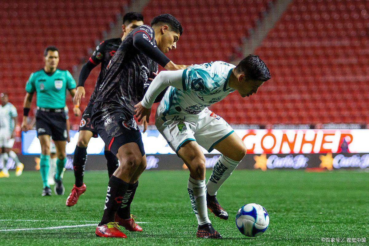 热那亚主场惨败巴勒莫，遭遇连败