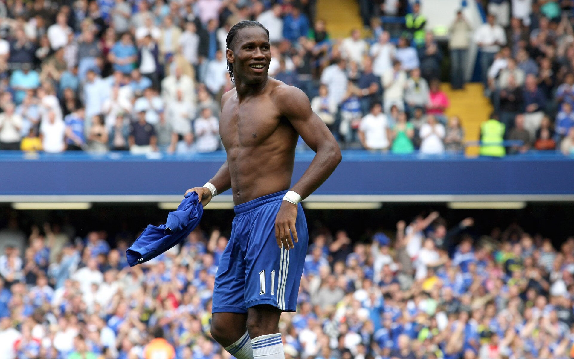 当东方明珠遇见北境森林，哈利伯顿的里程碑如何照亮两个世界的交点