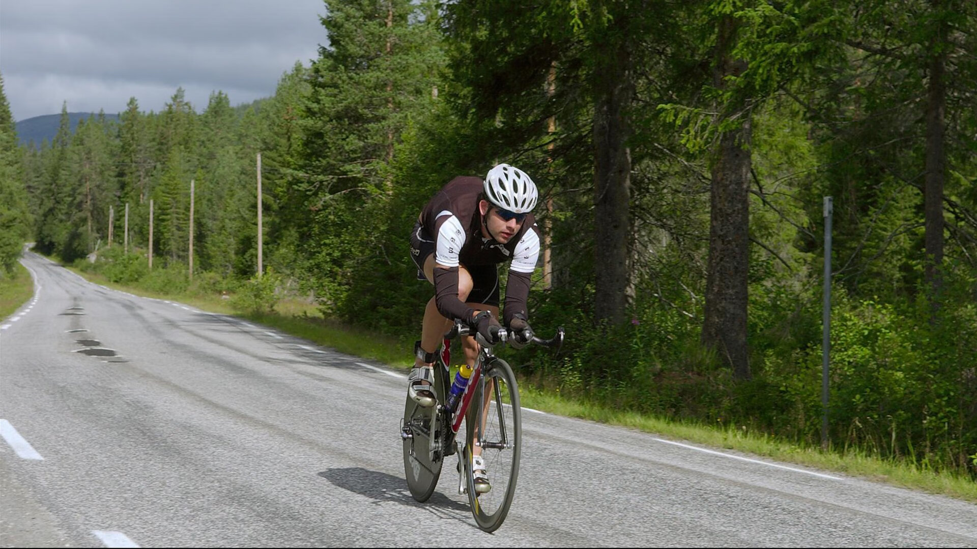飞越重洋的里程碑,西亚卡姆在北京队对阵黄蜂之战中刻下历史